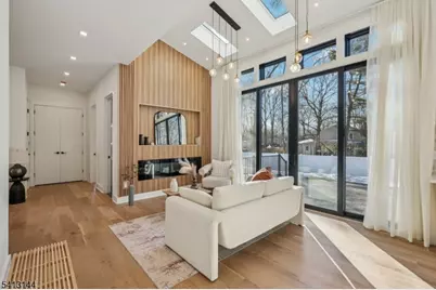 39 Billingsley Dr, Livingston, NJ 07039 - Photo 5