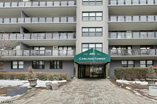 285 Aycrigg Ave 5C, Passaic, NJ 07055 - Photo 3