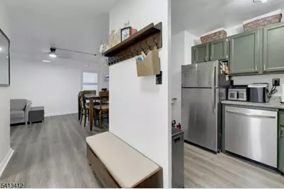 285 Aycrigg Ave 5C #5E, Passaic, NJ 07055 - Photo 5