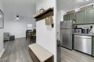 285 Aycrigg Ave 5C, Passaic, NJ 07055 - Photo 5