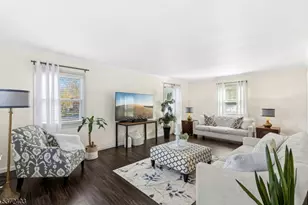 7 Concord Dr, Franklin Township, NJ 08873 - Photo 9