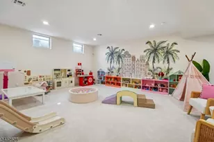 31 North Dr, Livingston, NJ 07039 - Photo 33