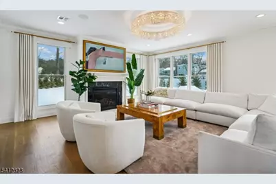 31 North Dr, Livingston, NJ 07039 - Photo 19