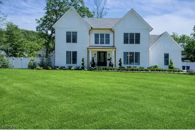 31 North Dr, Livingston, NJ 07039 - Photo 3