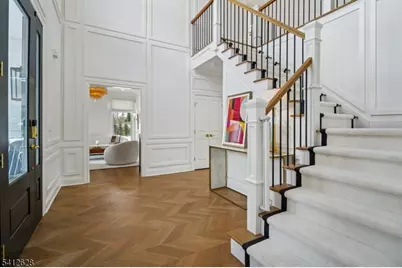 31 North Dr, Livingston, NJ 07039 - Photo 5