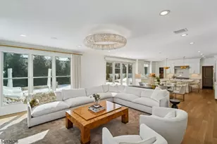 31 North Dr, Livingston, NJ 07039 - Photo 19