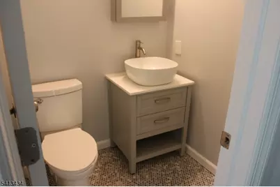 83 Pheasant Run, Edison, NJ 08820 - Photo 11