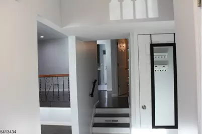 83 Pheasant Run, Edison, NJ 08820 - Photo 3