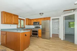 14 Sioux Trail, Wantage, NJ 07461 - Photo 3