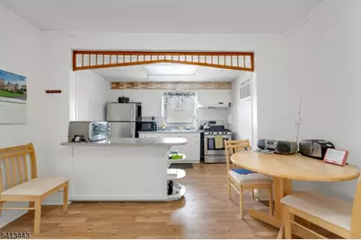 712 Meyer Ave, Lyndhurst Township, NJ 07071 - Photo 15