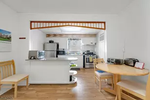 712 Meyer Ave, Lyndhurst Township, NJ 07071 - Photo 15