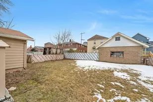 712 Meyer Ave, Lyndhurst Township, NJ 07071 - Photo 31