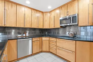 301 Denman Rd, Cranford Township, NJ 07016 - Photo 15