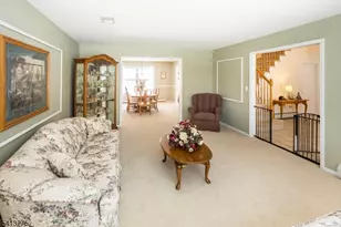 10 Hawthorn Dr, Roxbury Township, NJ 07876 - Photo 7