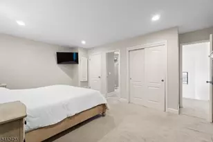 42 Lexington Ln, West Milford, NJ 07480 - Photo 19