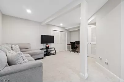 42 Lexington Ln #E, West Milford, NJ 07480 - Photo 3