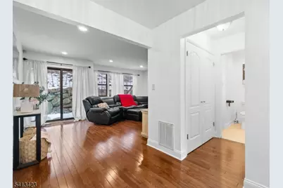 42 Lexington Ln #E, West Milford, NJ 07480 - Photo 5