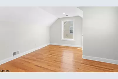 909 Garden Street, Union Township, NJ 07083 - Photo 23