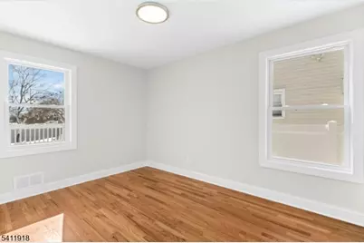 909 Garden Street, Union Township, NJ 07083 - Photo 13