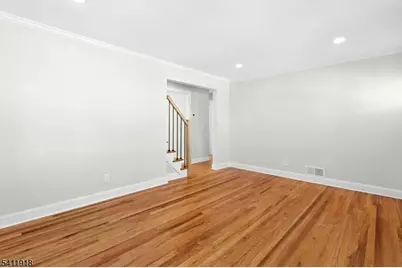 909 Garden Street, Union Township, NJ 07083 - Photo 7