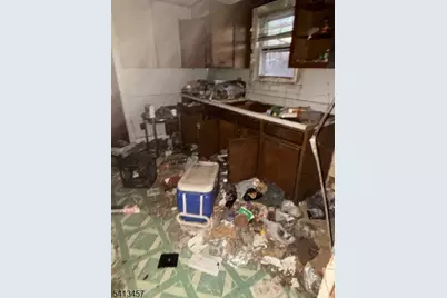 297 Keasbey St, Salem City, NJ 08079 - Photo 3