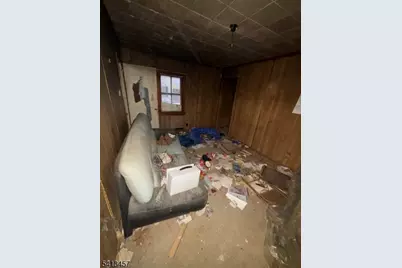 297 Keasbey St, Salem City, NJ 08079 - Photo 5