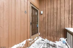 2 Squaw Valley Ct, Vernon Twp., NJ 07462 - Photo 1