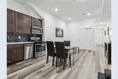 430 Ocean Ave #1L, Jersey City, NJ 07305 - Photo 3