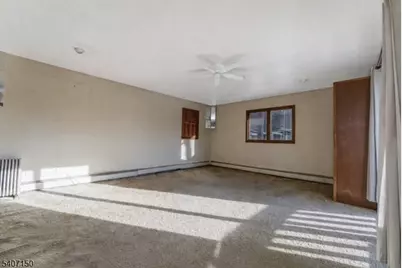 50 Drakestown Rd, Mount Olive, NJ 07840 - Photo 35