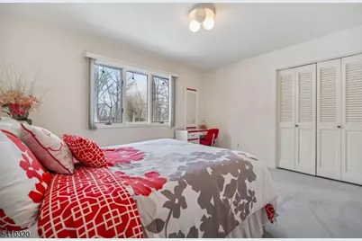 137 High Oaks Dr, Warren Township, NJ 07059 - Photo 37