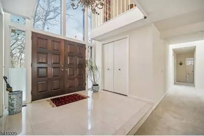 137 High Oaks Dr, Warren Township, NJ 07059 - Photo 5