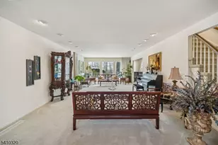 137 High Oaks Dr, Warren Township, NJ 07059 - Photo 7