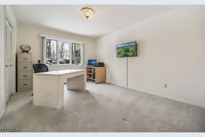 137 High Oaks Dr, Warren Township, NJ 07059 - Photo 41