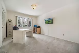 137 High Oaks Dr, Warren Township, NJ 07059 - Photo 41