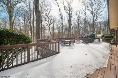 137 High Oaks Dr, Warren Township, NJ 07059 - Photo 47