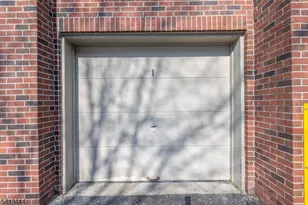 4101 Schindler Ln, Wayne Twp., NJ 07470 - Photo 19