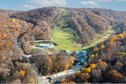 12 Breakneck Rd, Vernon, NJ 07462 - Photo 1