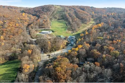 12 Breakneck Rd, Vernon, NJ 07462 - Photo 11