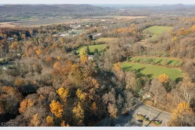 12 Breakneck Rd, Vernon, NJ 07462 - Photo 9