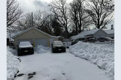 747 Van Buren Ave, Elizabeth, NJ 07201 - Photo 15