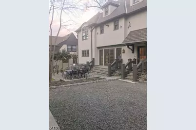 105 Larned Rd, Summit, NJ 07901 - Photo 15