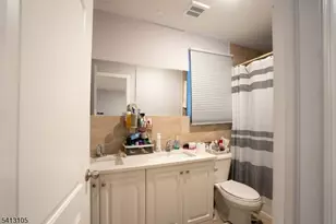 203 Schuyler Ave, Newark, NJ 07112 - Photo 7