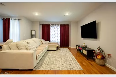 203 Schuyler Ave, Newark, NJ 07112 - Photo 3