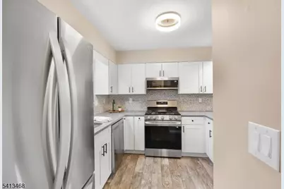 13 Chestnut Ct, High Bridge, NJ 08829 - Photo 9