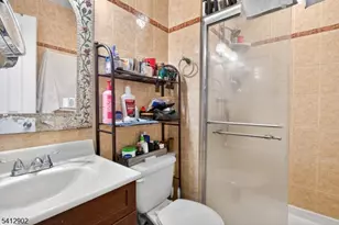 9 Kingsberry Dr, Franklin Township, NJ 08873 - Photo 13