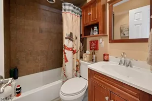 38 Post Ln, Riverdale, NJ 07457 - Photo 11