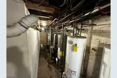 366 Summer Ave, Newark, NJ 07104 - Photo 17