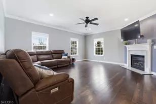 9 Poplar Ct, Allamuchy Township, NJ 07840 - Photo 19