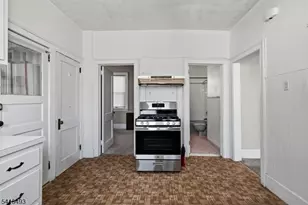 135 Liberty St, Linden, NJ 07036 - Photo 23