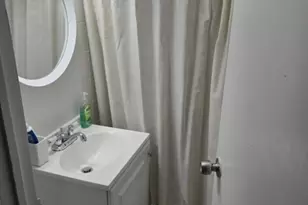 109 Bradley Ave, Bergenfield, NJ 07621 - Photo 17